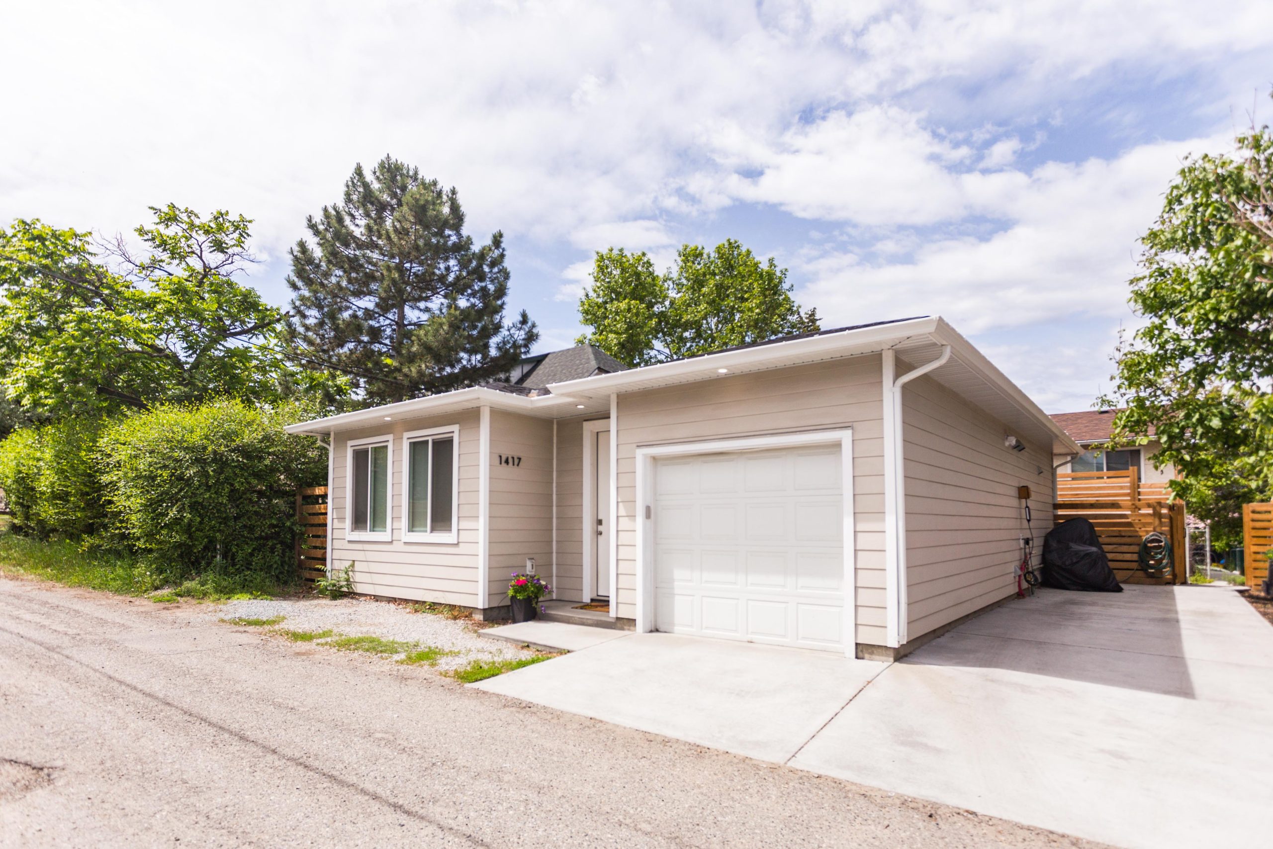 Home 19 1415 Cherry Cres-7